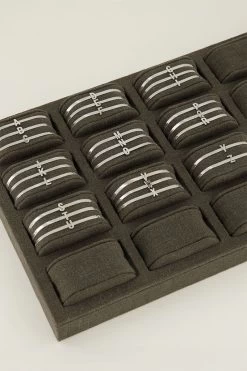 Armband The New Initial 16 Armband The New Initial -Mode Verkoop alfabet armband binnenkant jpg 2