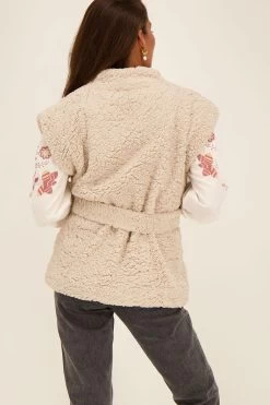 Beige Teddy Bodywarmer Met Ceintuur 11 Beige Teddy Bodywarmer Met Ceintuur -Mode Verkoop beige belted teddy vest back