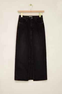 Zwarte Midi Denim Rok Met Split -Mode Verkoop black midi denim skirt with split