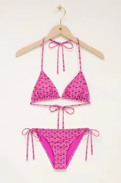 Roze Triangel Bikini Set Met Rode Bloemenprint 14 Roze Triangel Bikini Set Met Rode Bloemenprint -Mode Verkoop pink floral print triangle bikini set