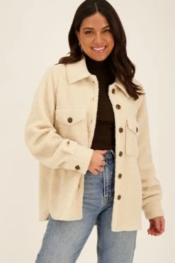 Beige Teddy Jas Met Knopen