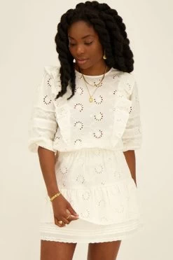 Witte Blouse Met Embroidery En Kanten Bandjes