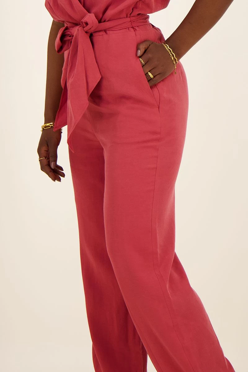 Rode Wikkel Jumpsuit Zonder Mouwen 4 Rode Wikkel Jumpsuit Zonder Mouwen - Afbeelding 4