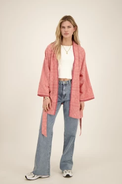 Roze Kimono Met Jacquard 10 Roze Kimono Met Jacquard -Mode Verkoop schermafbeelding 2023 05 11 om 13.02.05 1