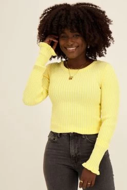 Gele Trui Met Strepen & Ruffle Mouw